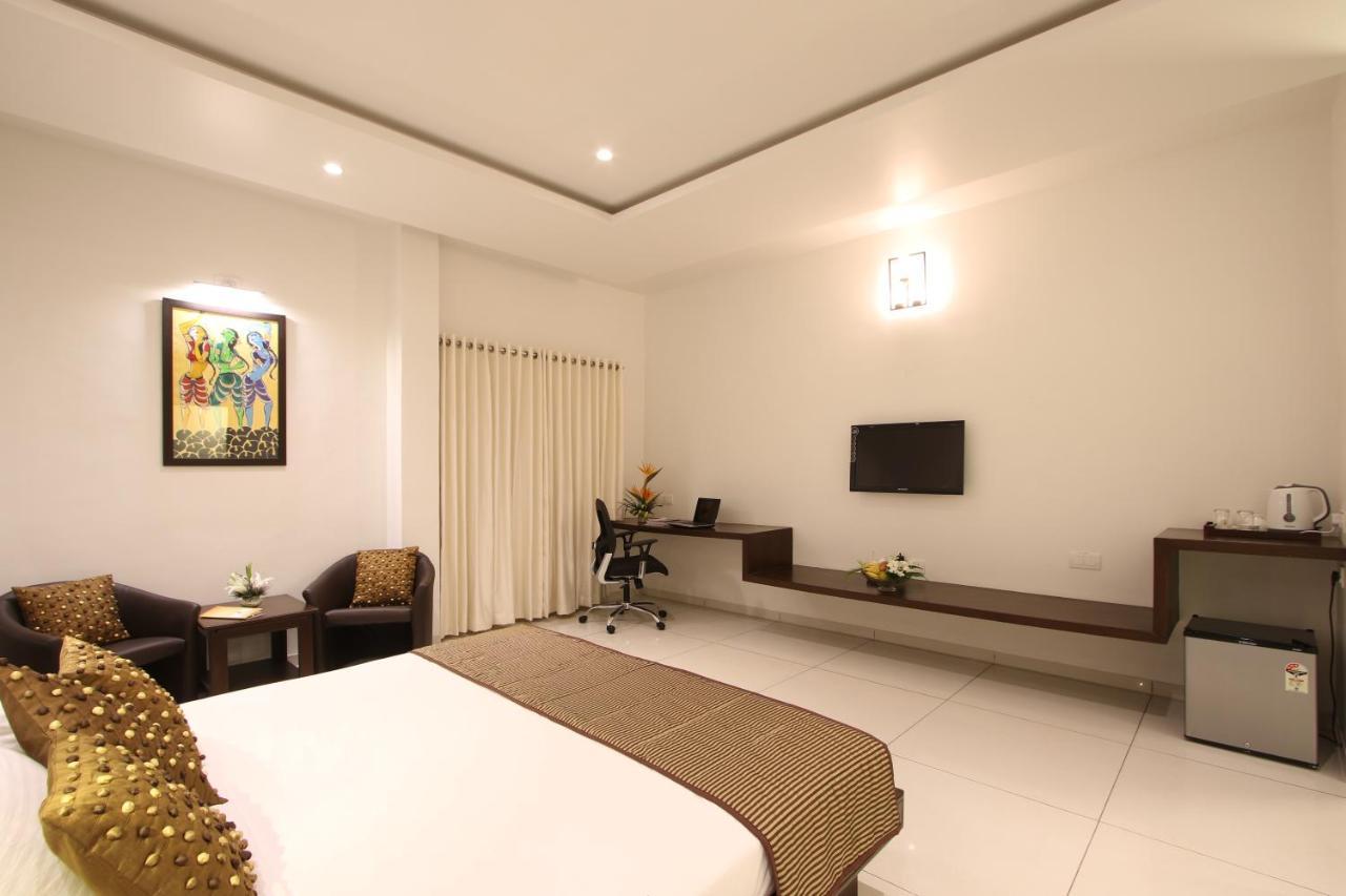Prakruti Resort Vadodara Eksteriør bilde