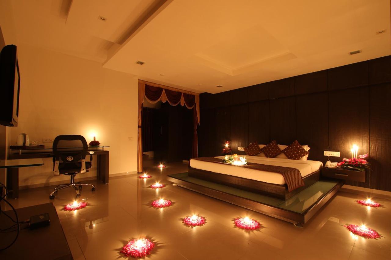 Prakruti Resort Vadodara Eksteriør bilde