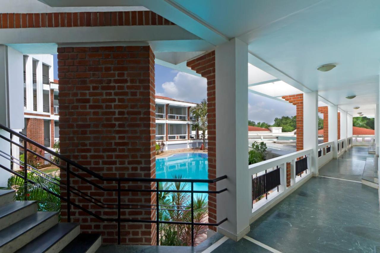Prakruti Resort Vadodara Eksteriør bilde